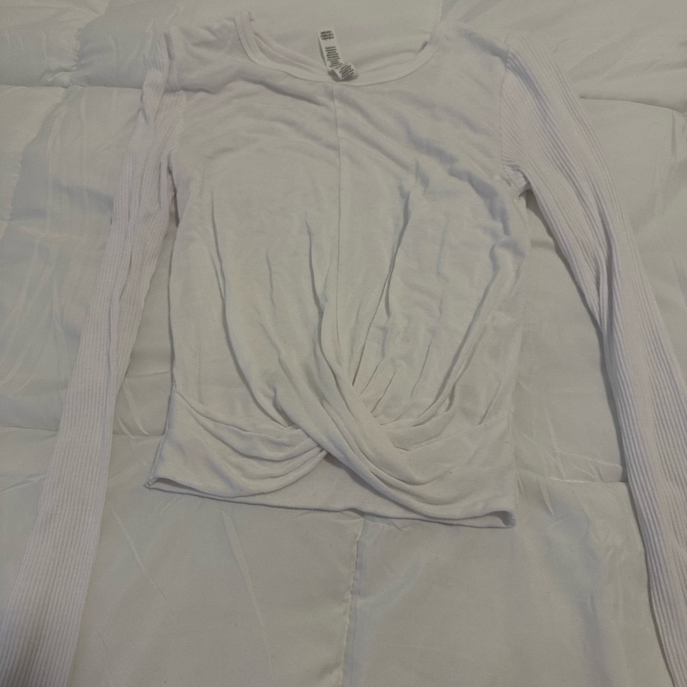 ALO Yoga Soft White Long Sleeve Twist Top